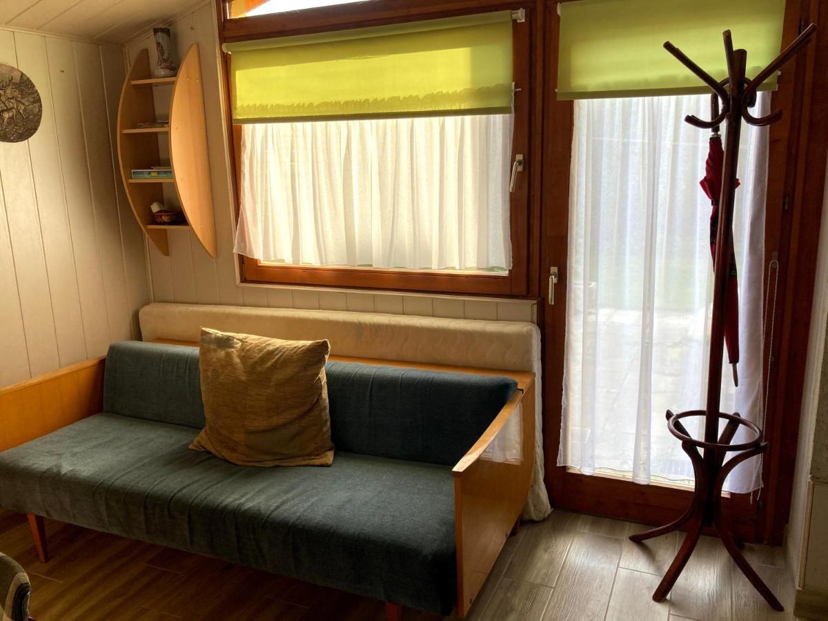 Erika Vendeghaz Hotel Szentendre Buitenkant foto