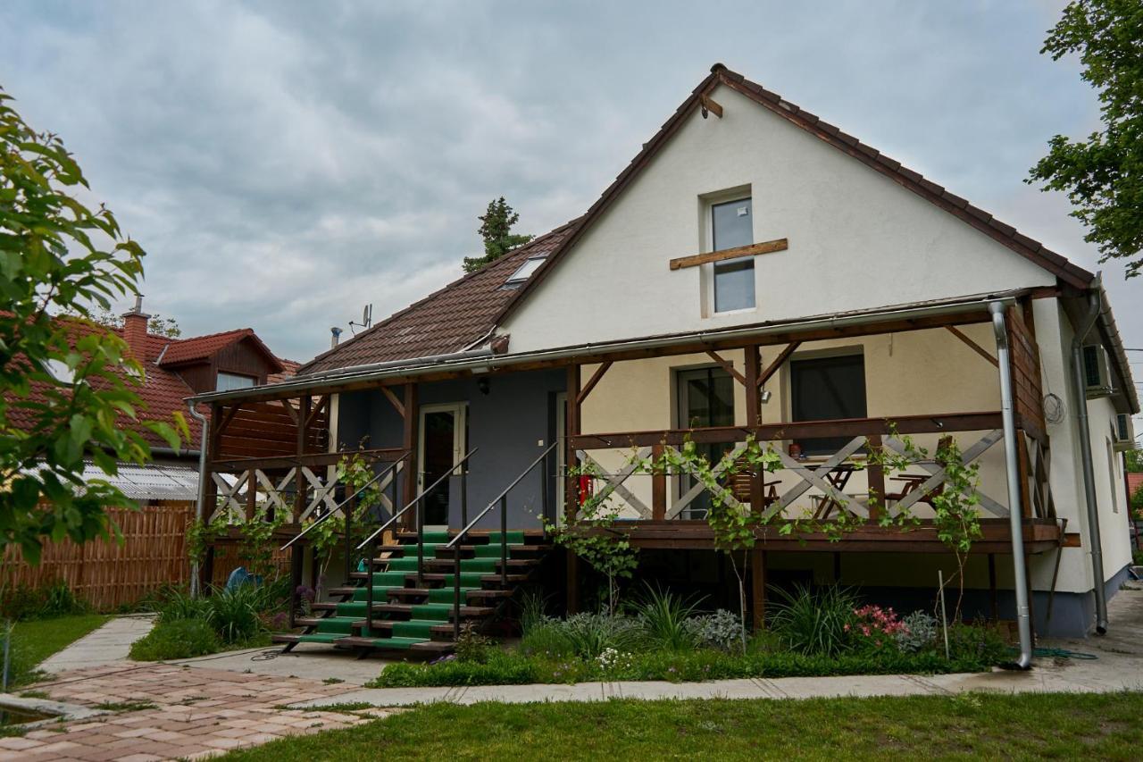 Erika Vendeghaz Hotel Szentendre Buitenkant foto