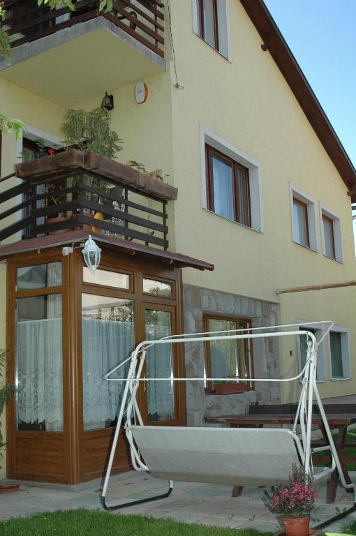 Erika Vendeghaz Hotel Szentendre Buitenkant foto
